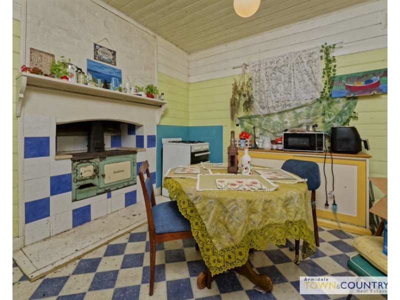 284 Rusden Street, Armidale NSW 2350