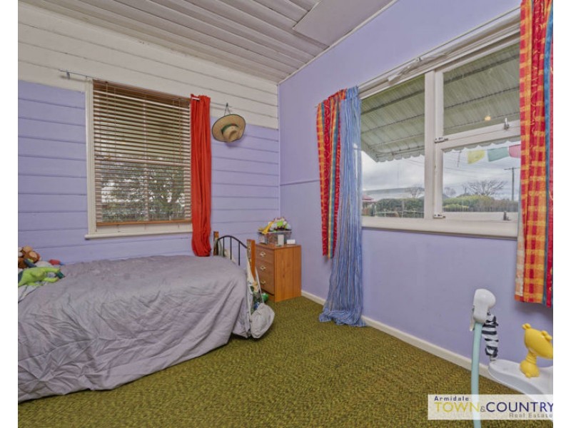 284 Rusden Street, Armidale NSW 2350