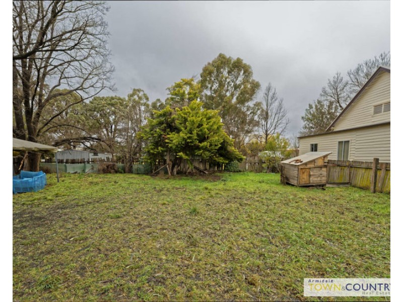 284 Rusden Street, Armidale NSW 2350