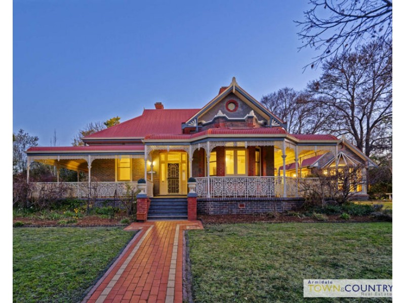 84 Brown Street, Armidale NSW 2350