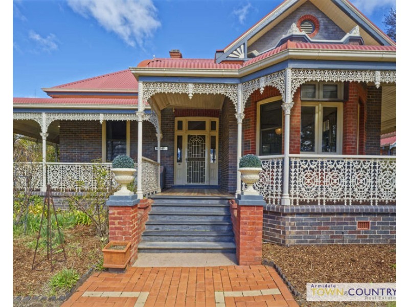 84 Brown Street, Armidale NSW 2350