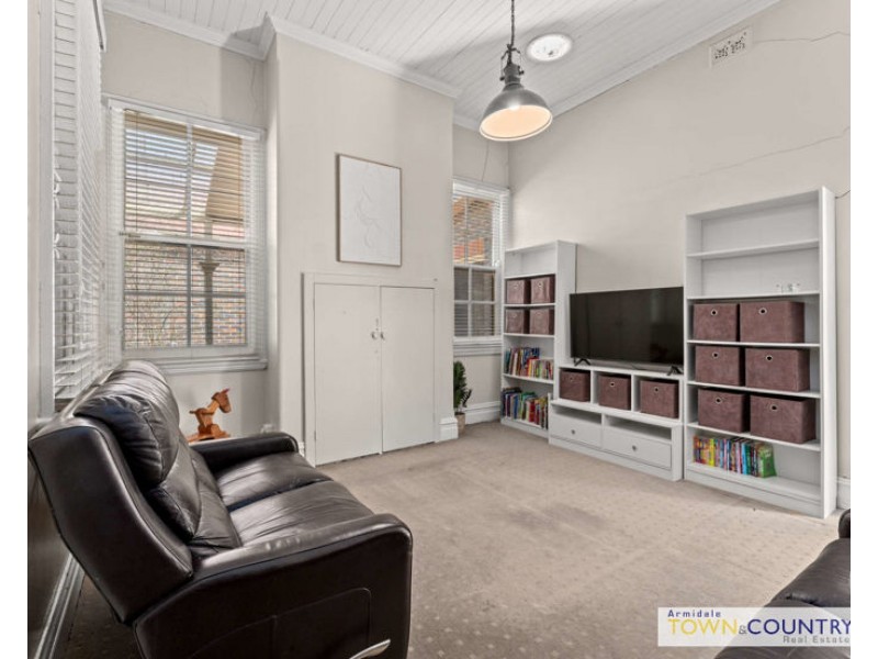 84 Brown Street, Armidale NSW 2350