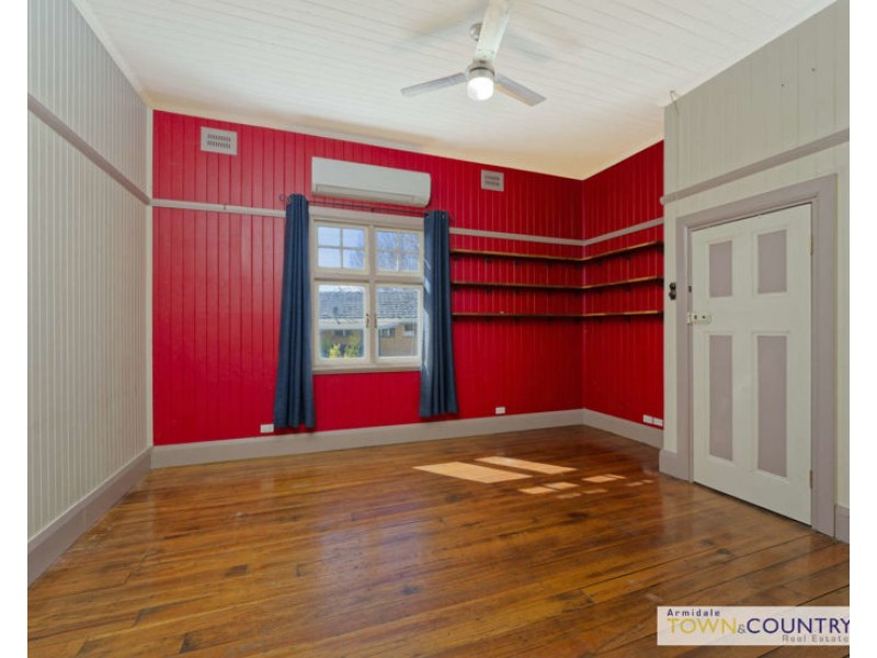 216 Canambe Street, Armidale NSW 2350