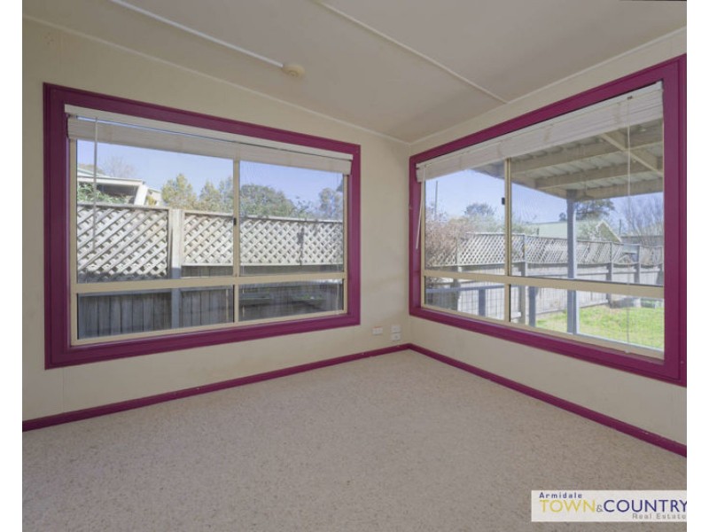 216 Canambe Street, Armidale NSW 2350