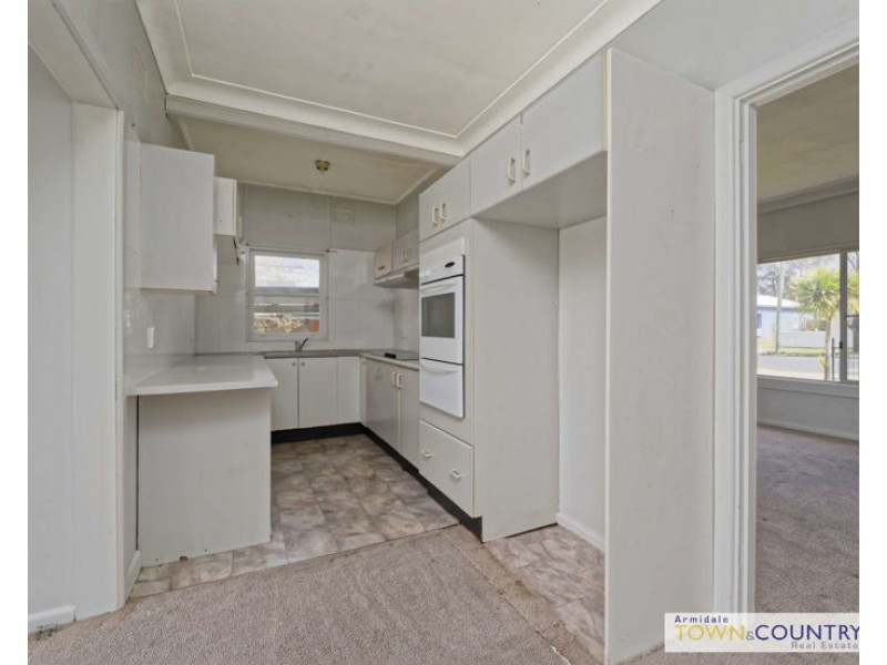 79 Taylor Street, Armidale NSW 2350