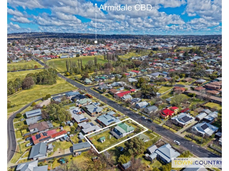 79 Taylor Street, Armidale NSW 2350