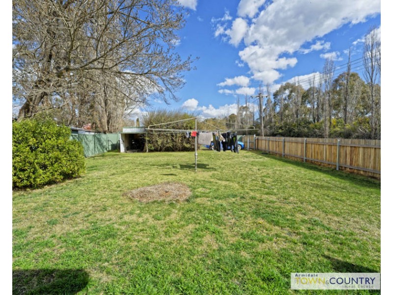 34 Enid Street, Armidale NSW 2350