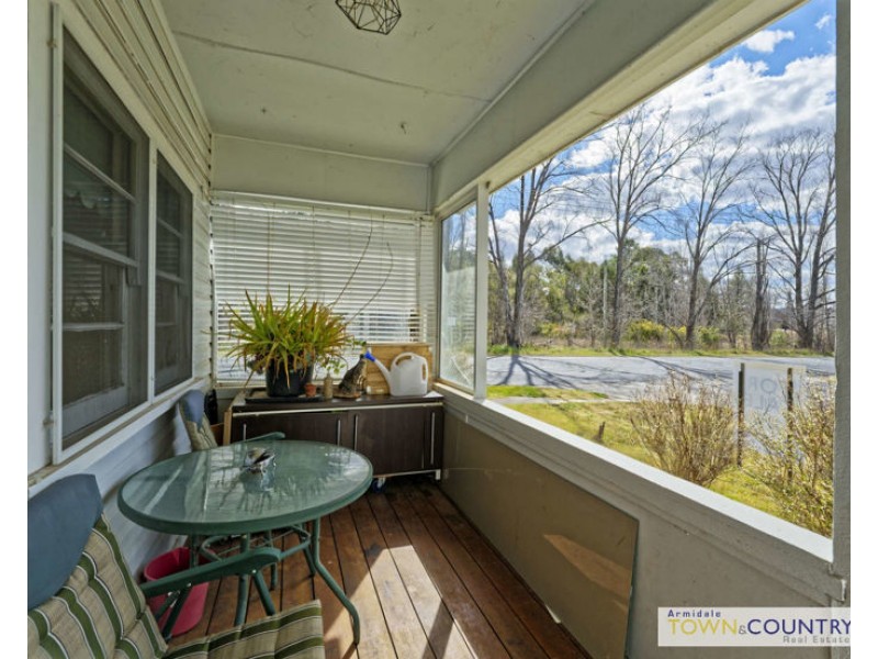 34 Enid Street, Armidale NSW 2350
