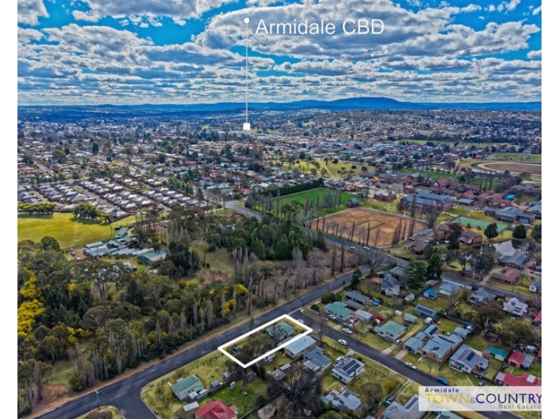 34 Enid Street, Armidale NSW 2350