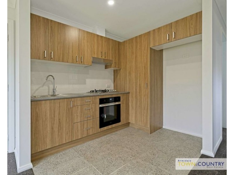 2/9 Frizell Crescent, Armidale NSW 2350