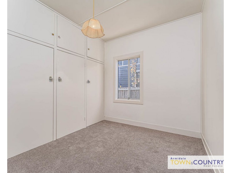 211 brown st, Armidale NSW 2350