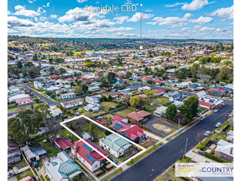 211 brown st, Armidale NSW 2350