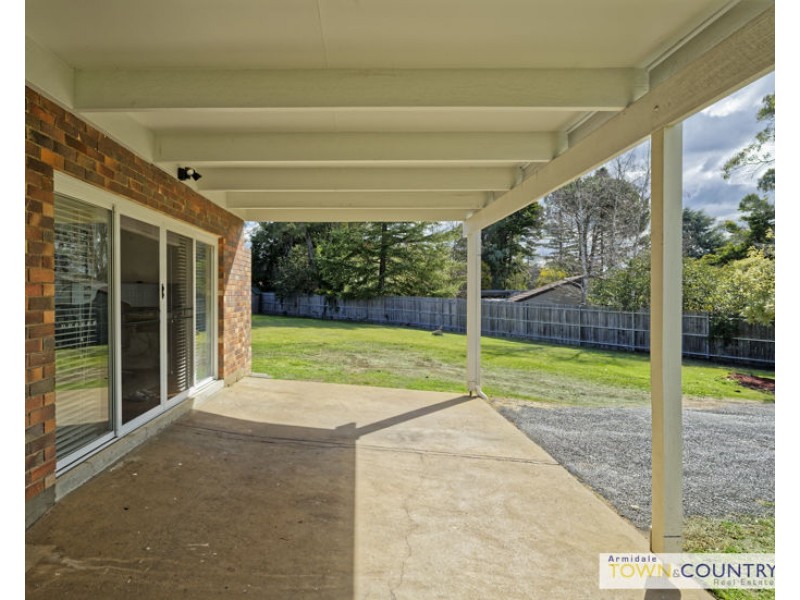 6 Barclay Street, Armidale NSW 2350