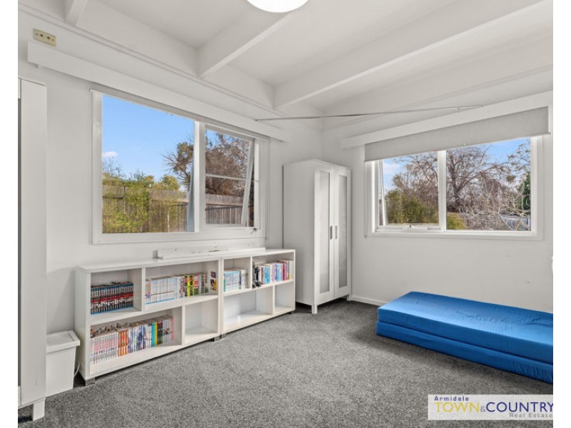 6 Barclay Street, Armidale NSW 2350