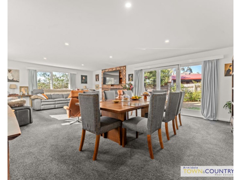 6 Barclay Street, Armidale NSW 2350