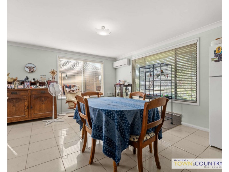 23 Moyes Street, Armidale NSW 2350