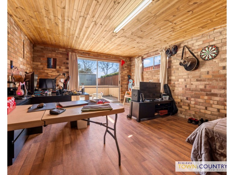 23 Moyes Street, Armidale NSW 2350