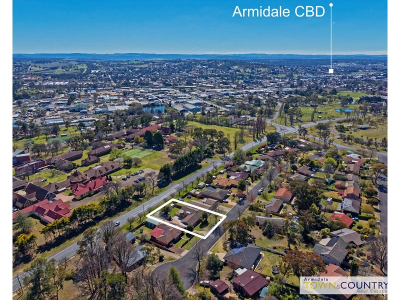 23 Moyes Street, Armidale NSW 2350