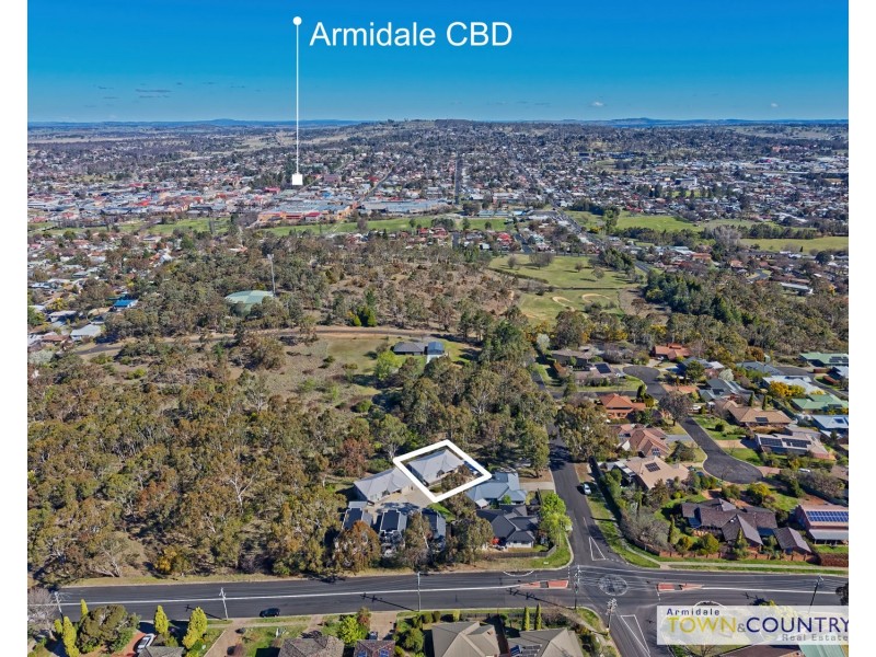 1/7 Orr Drive, Armidale NSW 2350
