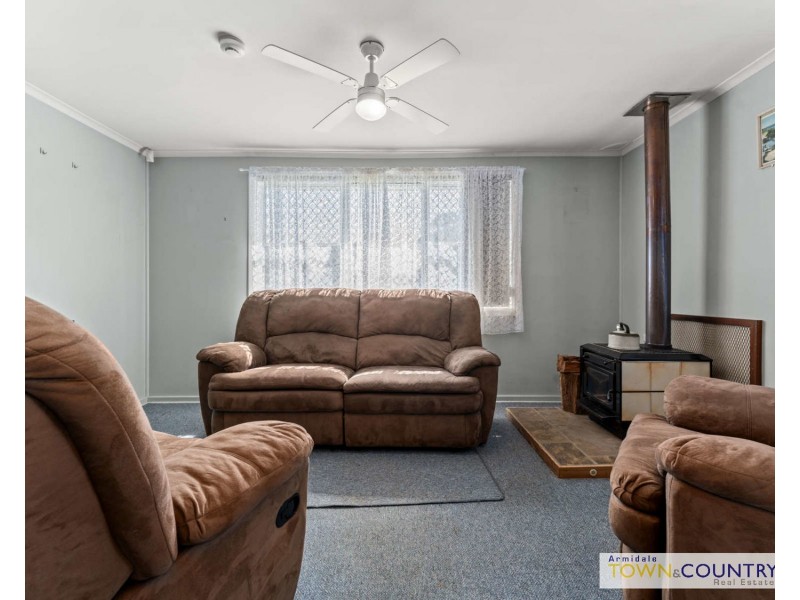 18 McBean Avenue, Armidale NSW 2350