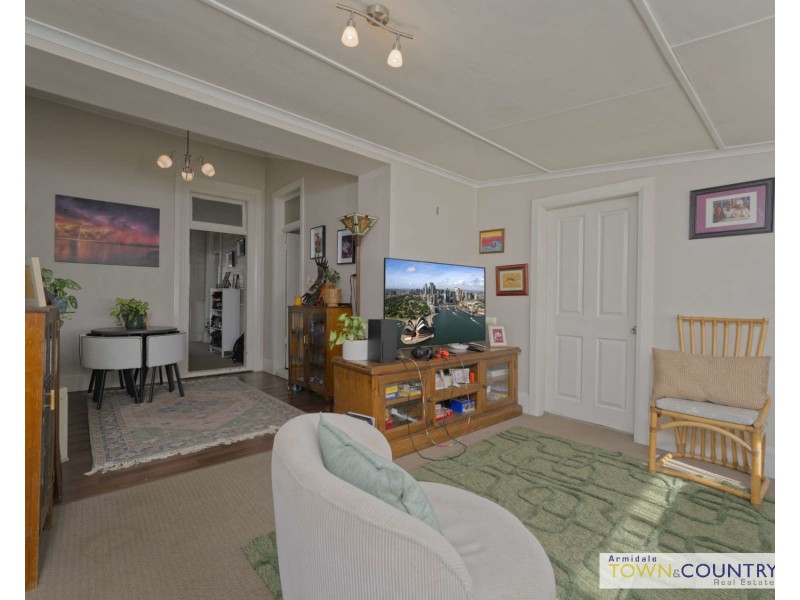 62 Marsh Street, Armidale NSW 2350
