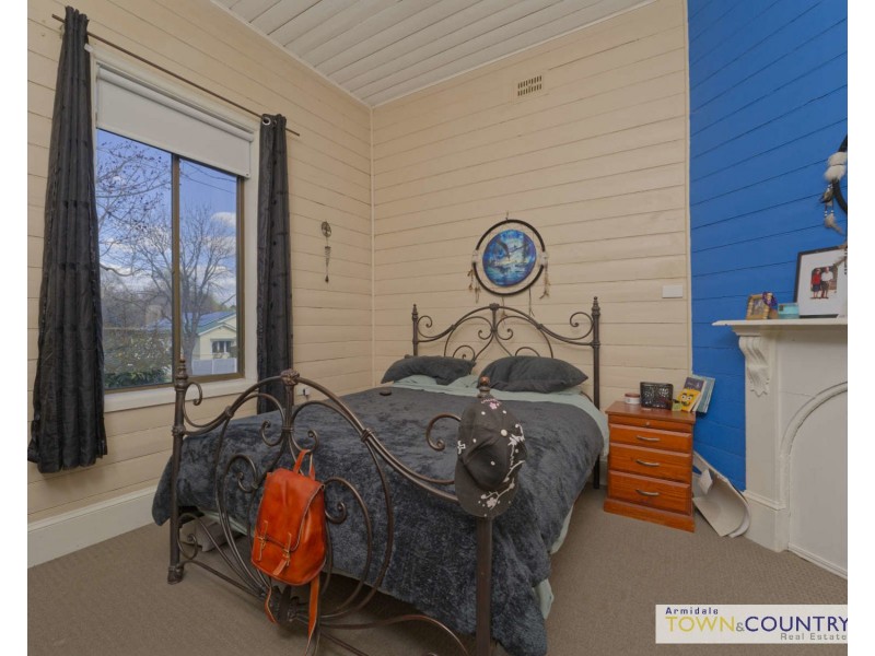 62 Marsh Street, Armidale NSW 2350
