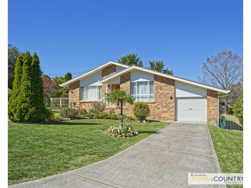 39 Chestnut Avenue, Armidale NSW 2350