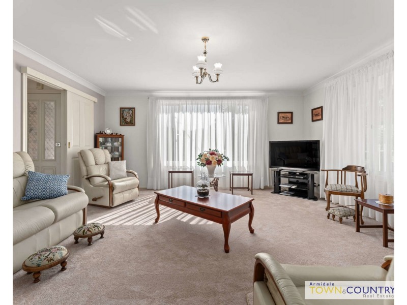 39 Chestnut Avenue, Armidale NSW 2350
