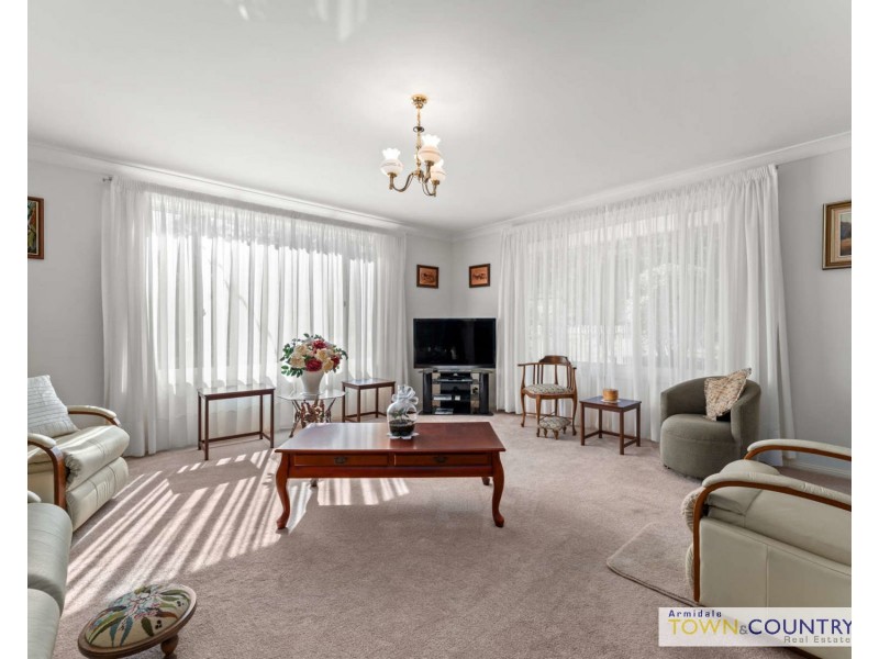 39 Chestnut Avenue, Armidale NSW 2350