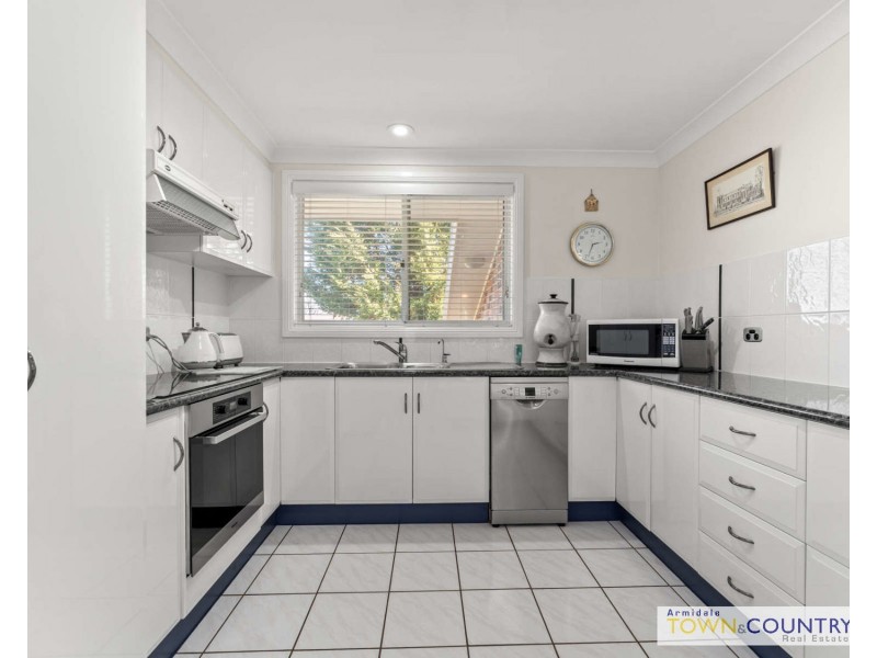 39 Chestnut Avenue, Armidale NSW 2350