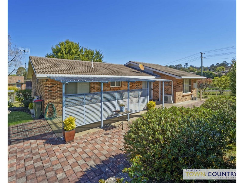 39 Chestnut Avenue, Armidale NSW 2350