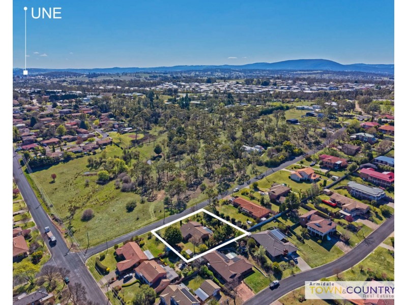 39 Chestnut Avenue, Armidale NSW 2350