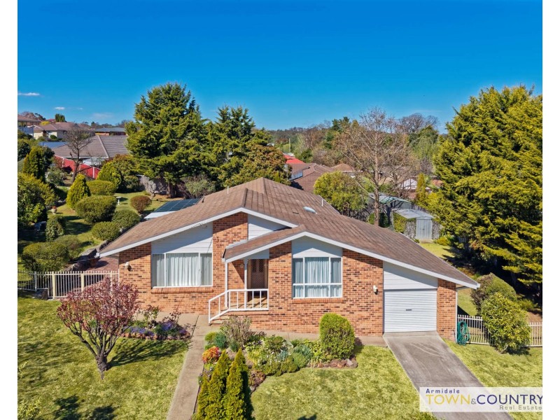 39 Chestnut Avenue, Armidale NSW 2350