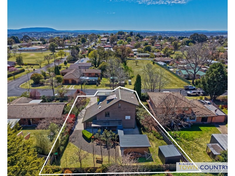 32 Short Street, Armidale NSW 2350