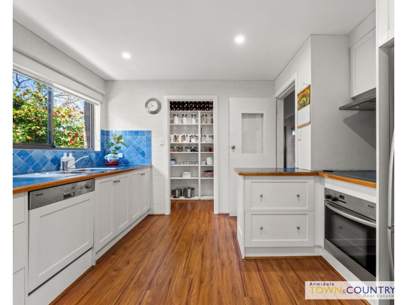 32 Short Street, Armidale NSW 2350