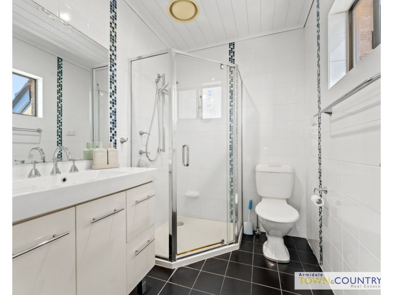 32 Short Street, Armidale NSW 2350