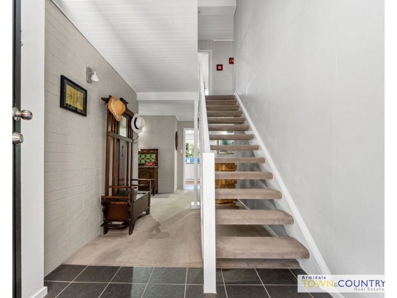 32 Short Street, Armidale NSW 2350