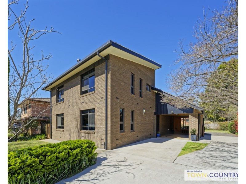 32 Short Street, Armidale NSW 2350