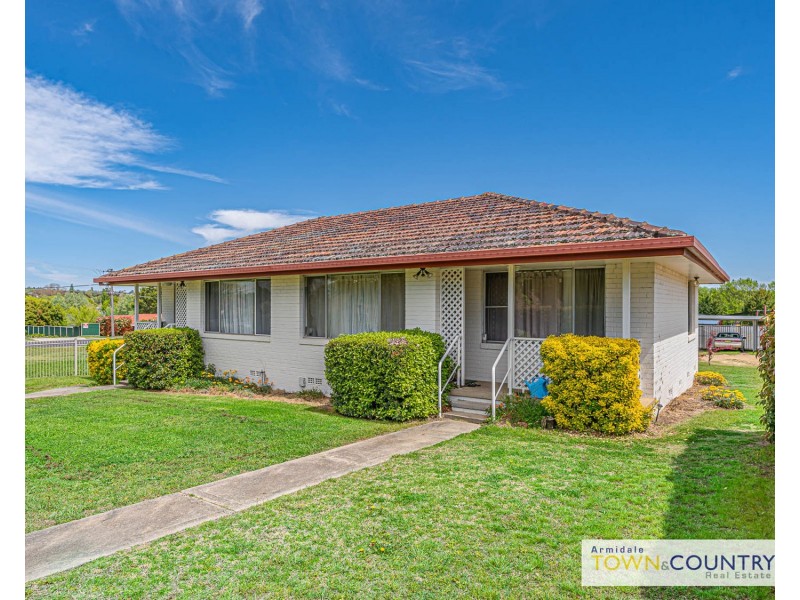 1/54 O’Dell Street, Armidale NSW 2350