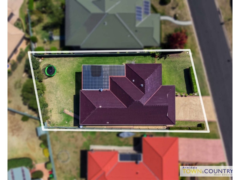 6 Norris Drive, Armidale NSW 2350