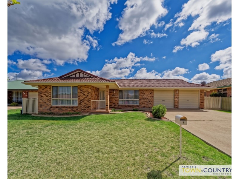 9 Newling Avenue, Armidale NSW 2350