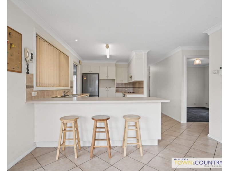 9 Newling Avenue, Armidale NSW 2350