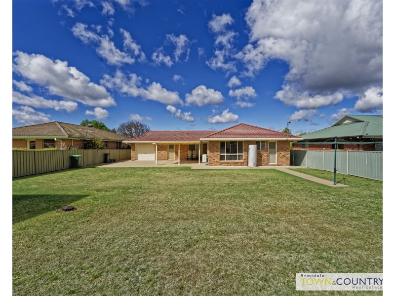 9 Newling Avenue, Armidale NSW 2350