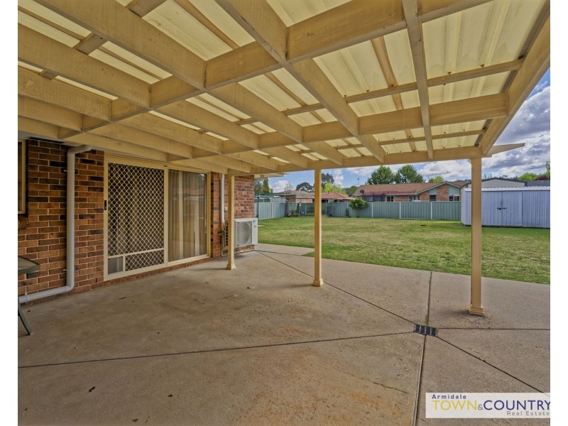 9 Newling Avenue, Armidale NSW 2350