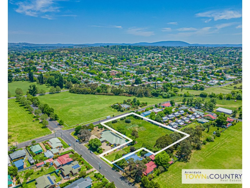 51 Kirkwood Street, Armidale NSW 2350