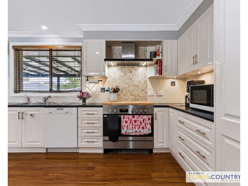 54 Murray Avenue, Armidale NSW 2350
