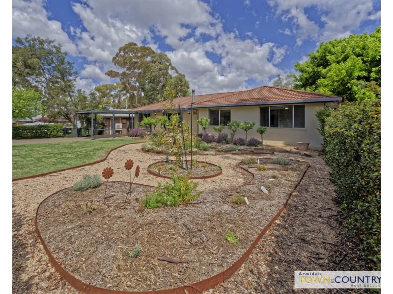 54 Murray Avenue, Armidale NSW 2350