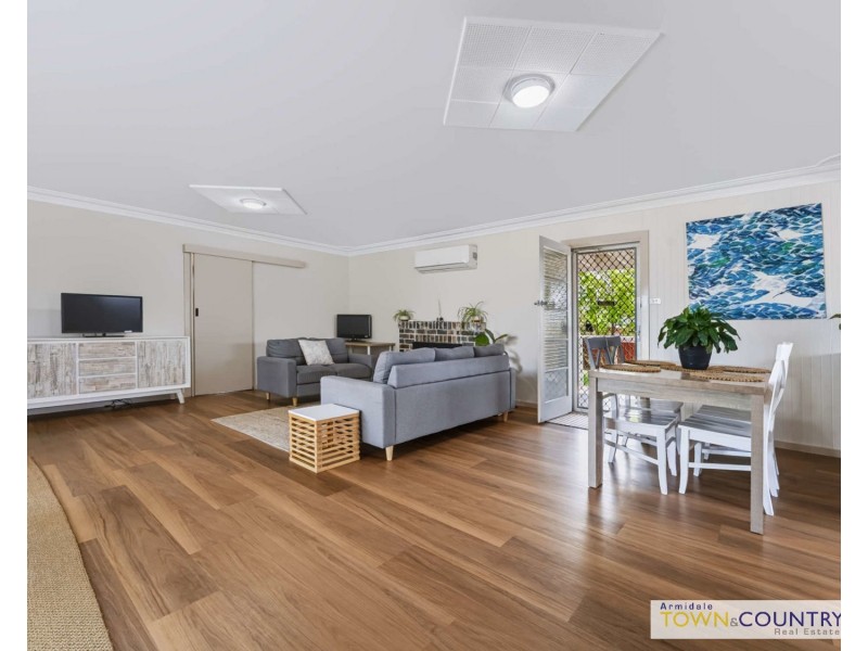 9 Grafton Road, Armidale NSW 2350