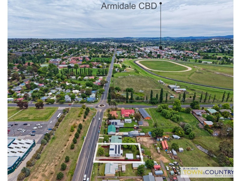9 Grafton Road, Armidale NSW 2350