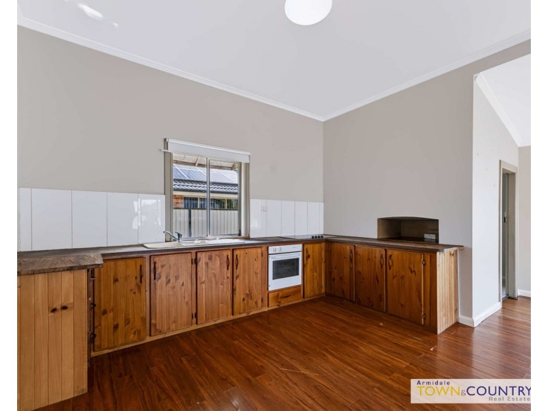 91 Bridge Street, Uralla NSW 2358